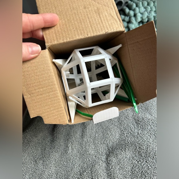 Elf Logic - 14" LED Moravian Star Tree Topper Brand New - Picture 4 of 11